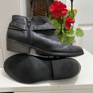 Clark boot size 7